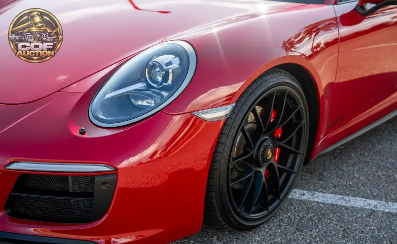 2018 Porsche 911 Carrera GTS Coupe photo 14